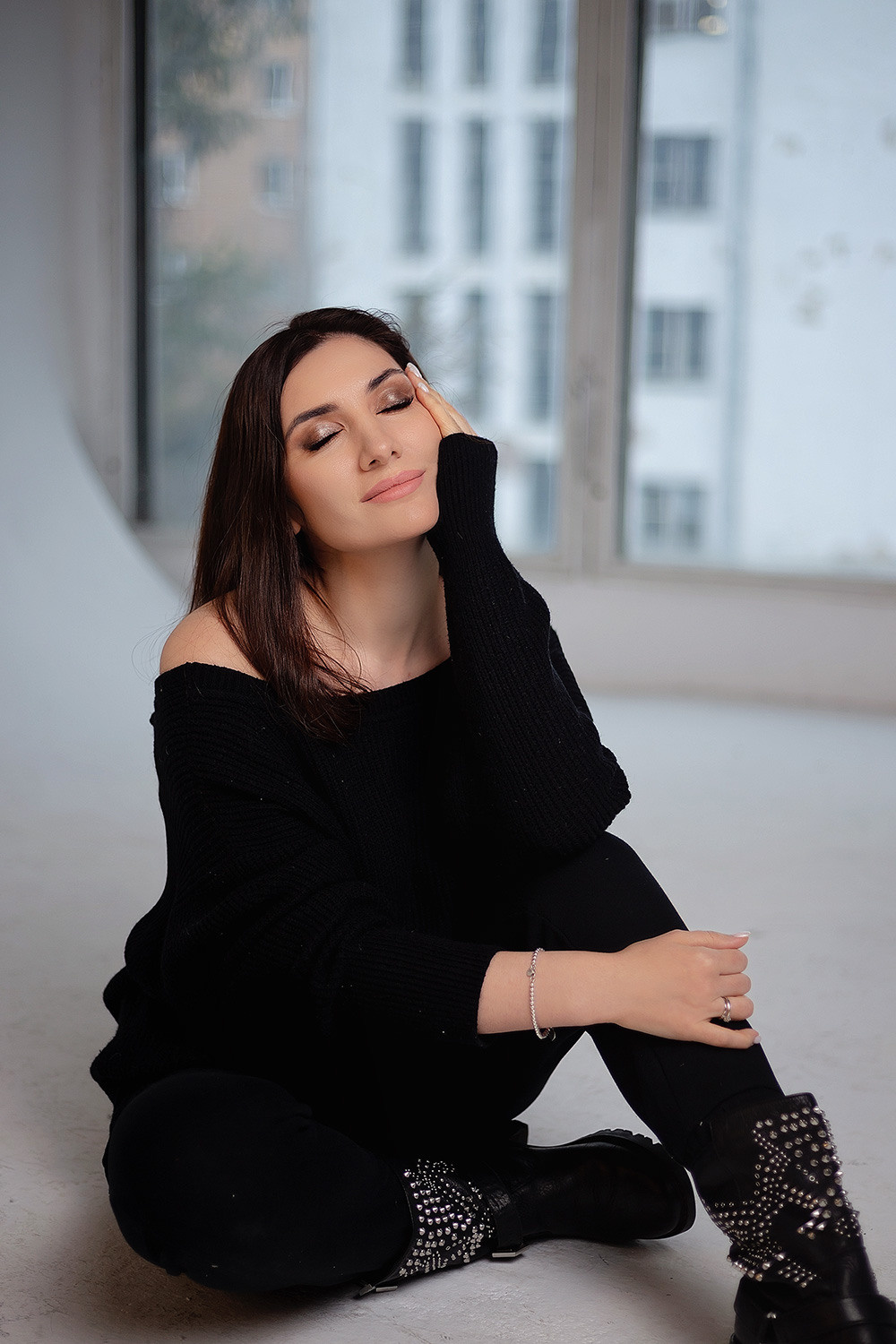 Мадина фотостудия Kaps. Фотограф в Москве Ксения Мокрушина | Brand & Women photographer