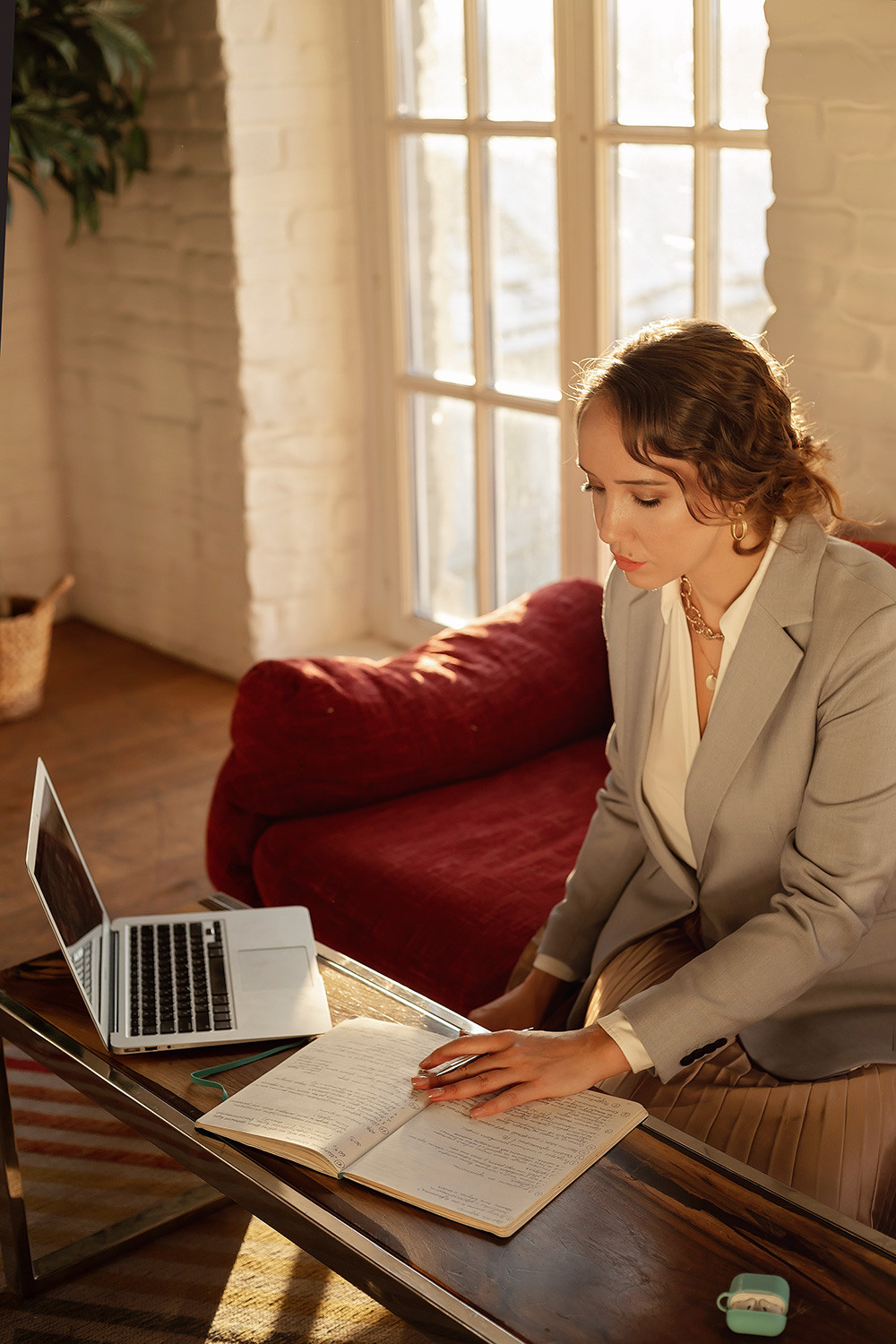 Ирина Баранцева, психолог, коуч, концепт-директор ресторанов. Фотограф в Москве Ксения Мокрушина | Brand & Women photographer