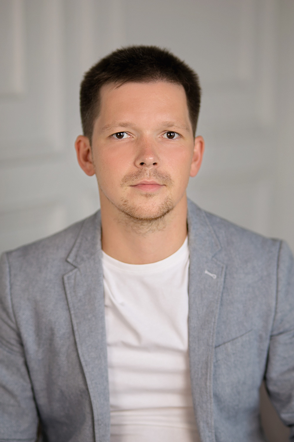 Андрей, владелец компании по ремонту и строительству. Фотограф в Москве Ксения Мокрушина | Brand & Women photographer