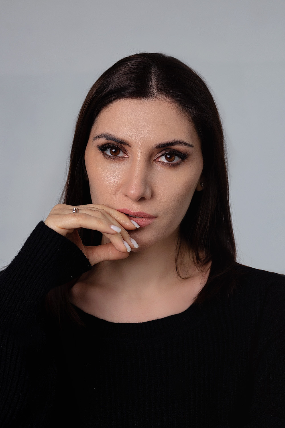 Мадина фотостудия Kaps. Фотограф в Москве Ксения Мокрушина | Brand & Women photographer