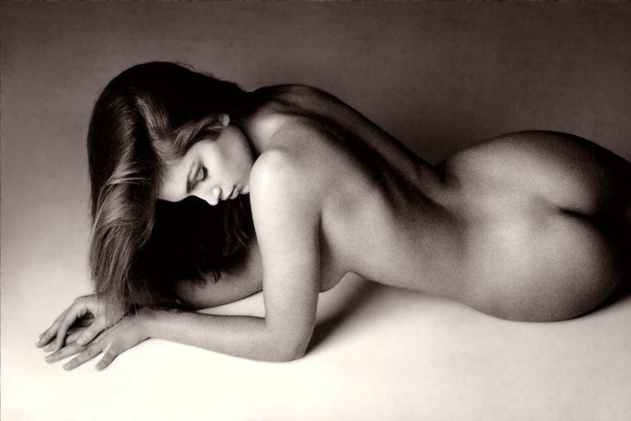 Синди Кроуфорд. Фотосессия в стиле ню 007