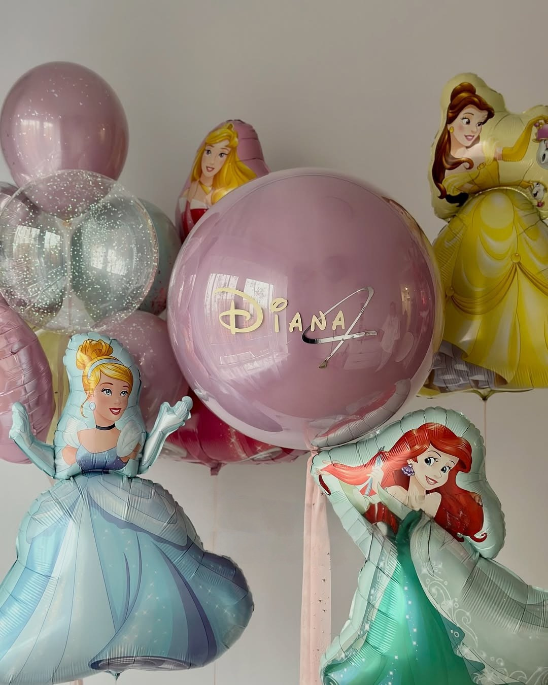 Девочке на день рождения с 4 до 17 лет. Аэродизайнер Елена Лин