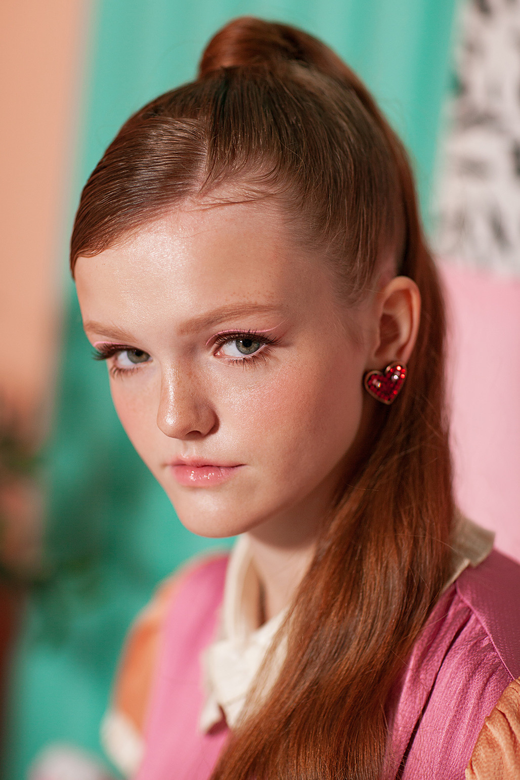 Студийная фотосессия модели в стиле 50-х. Портретный фотограф в Санкт-Петербурге