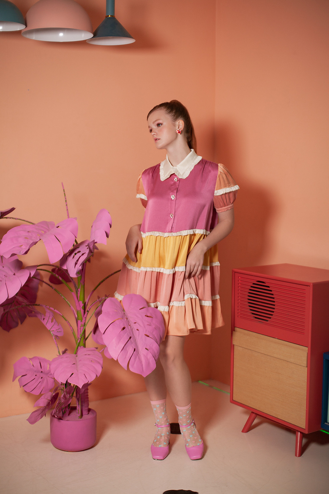 Студийная фотосессия модели в стиле 50-х. Портретный фотограф в Санкт-Петербурге