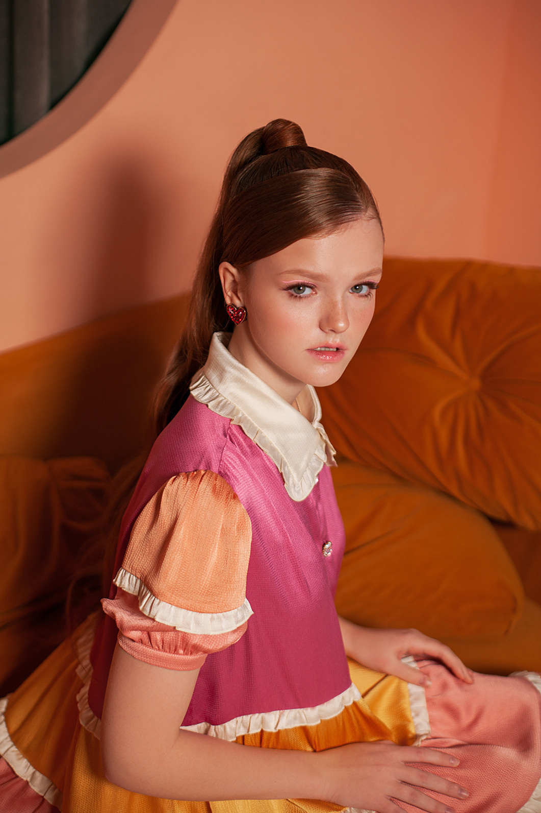 Студийная фотосессия модели в стиле 50-х. Портретный фотограф в Санкт-Петербурге