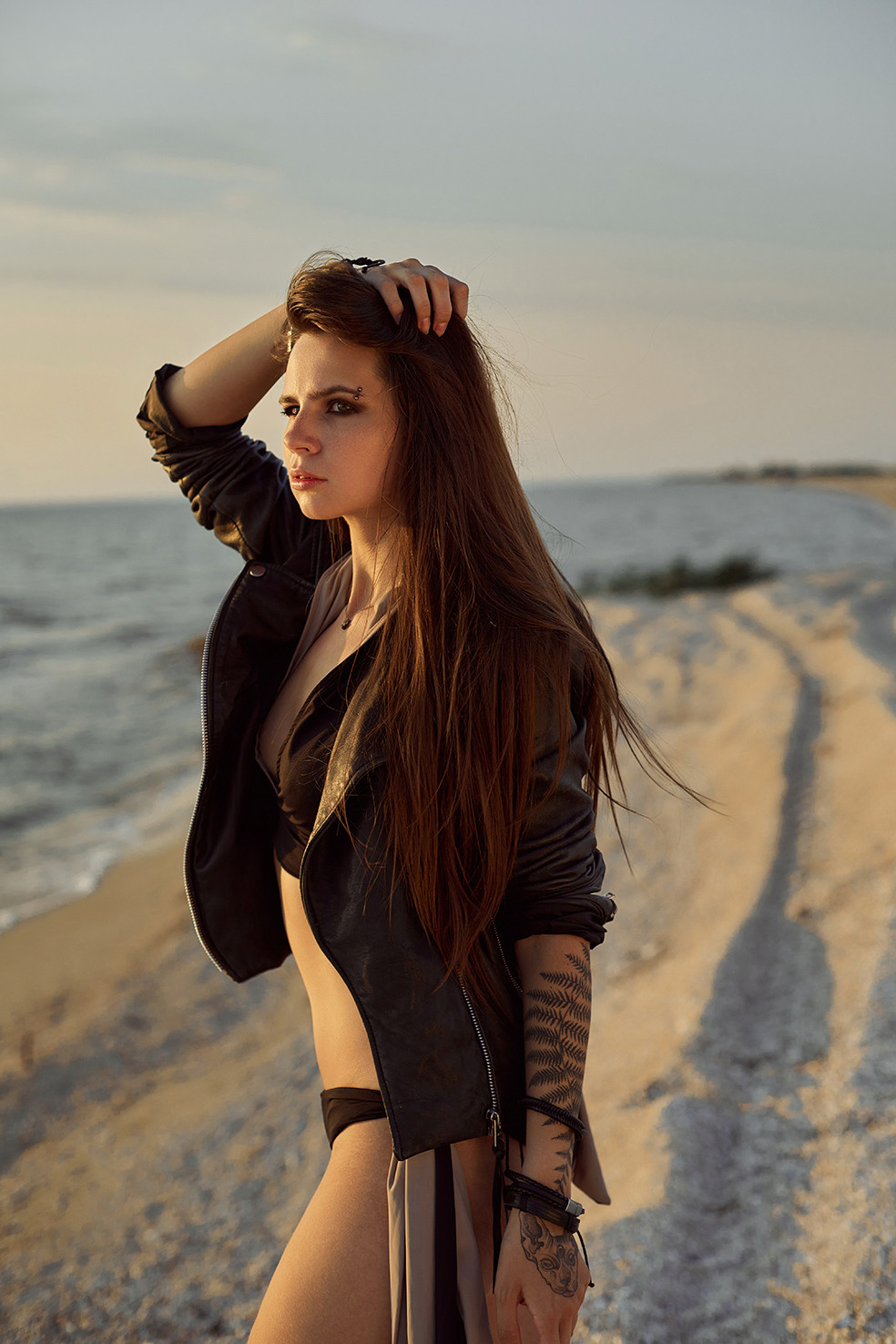 «Море и берцы». Свадебный и креативный фотограф в ЮФО и МСК