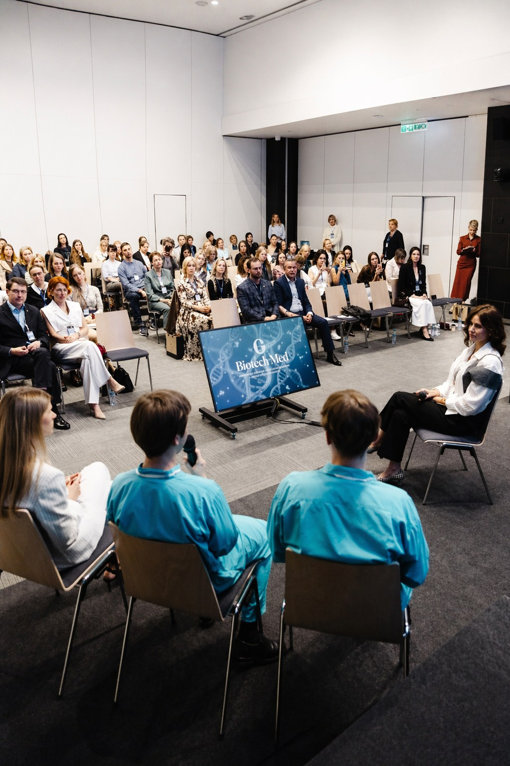 Репортажный фотограф в Екатеринбурге и Москве | Фотосъемка конференции Anagran Biotech Med. Фотограф Дмитрий Судаков — Свадебная и репортажная съемка в Екатеринбурге и Москве