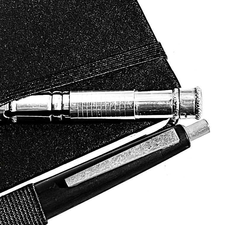 Чернила и графит. Ожерельев Лев