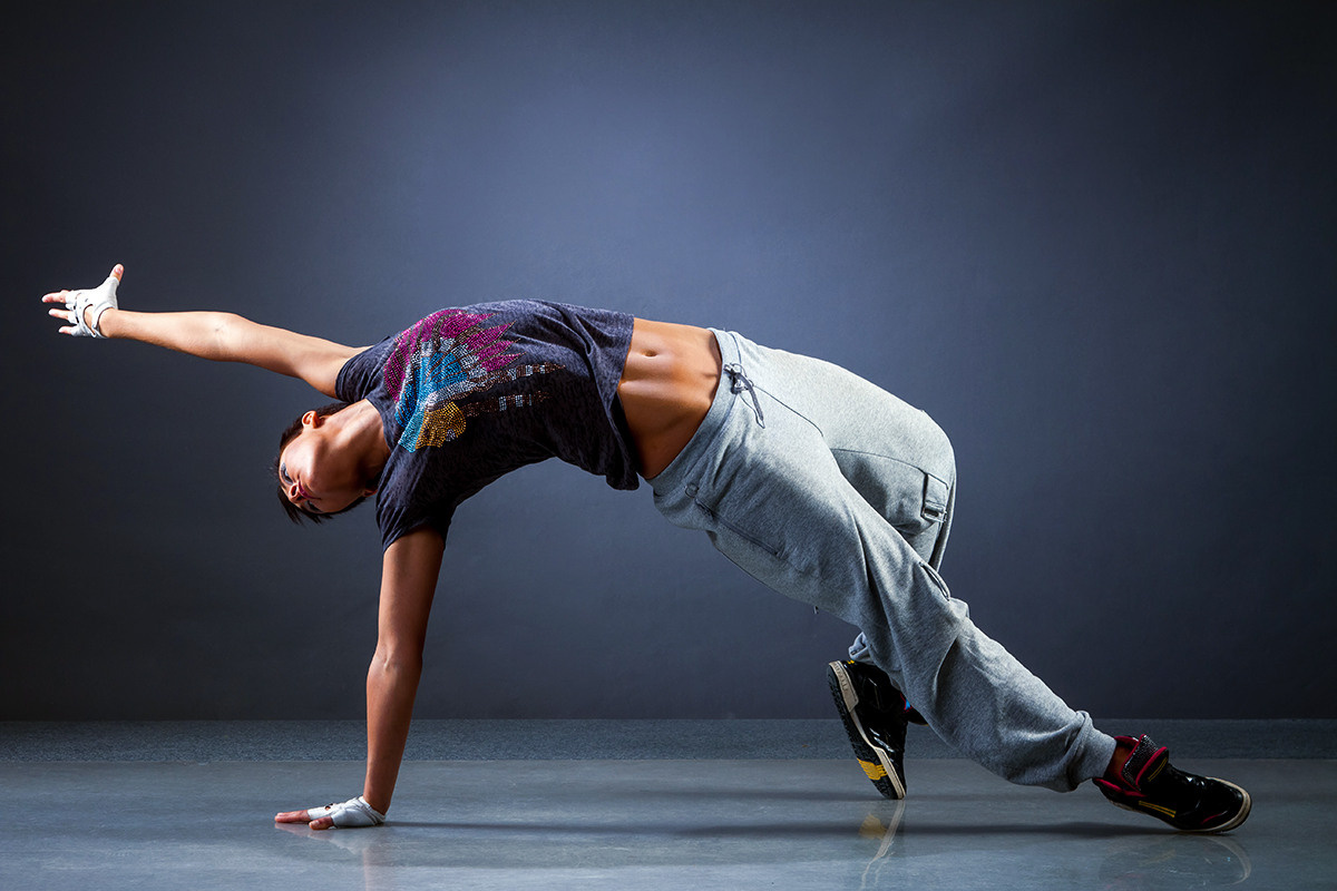 Olesya Dancer. Photographer, Retoucher & Graphic Designer @photo123pro