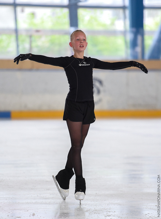 Контрольные прокаты в СПб 2021 Девушки КМС Звёздный лёд. ФК Фотограф в Санкт-Петербурге Наталья Понарина