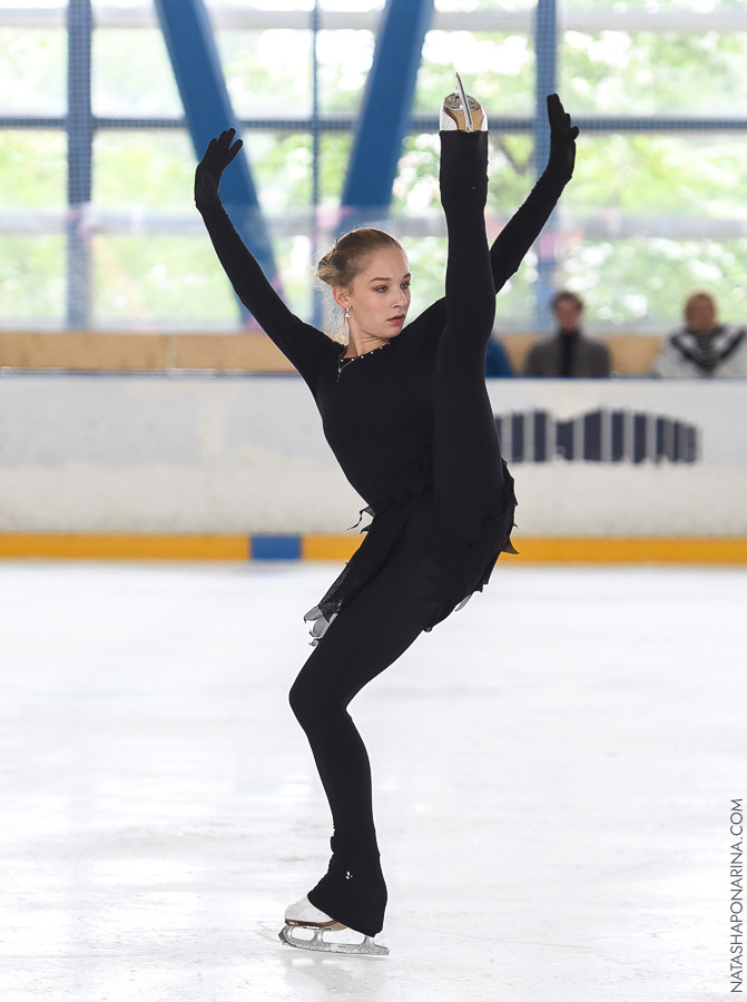 Контрольные прокаты в СПб 2021 Девушки КМС Звёздный лёд. ФК Фотограф в Санкт-Петербурге Наталья Понарина