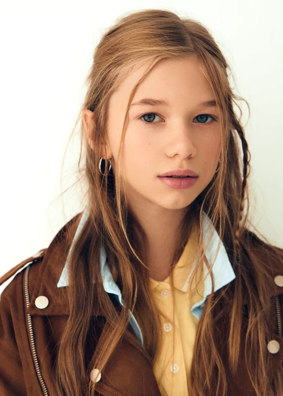 Соколова Маша 11 ЛЕТ 149 СМ. Детское модельное агентство Musthave agency. База профессиональных моделей