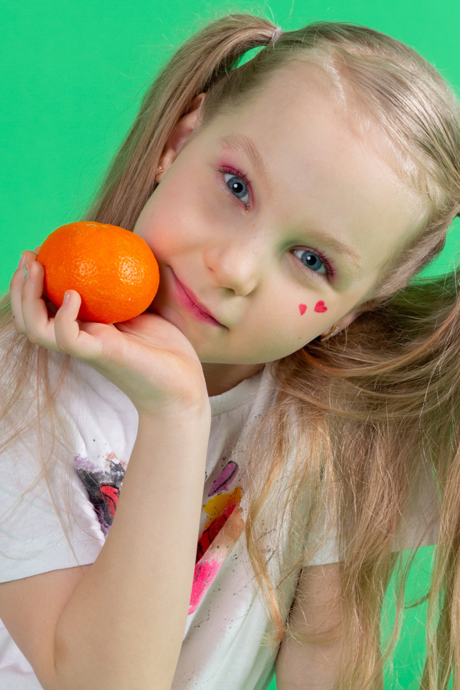 Фрукты и конфеты. Фотограф Екатерина Голицына