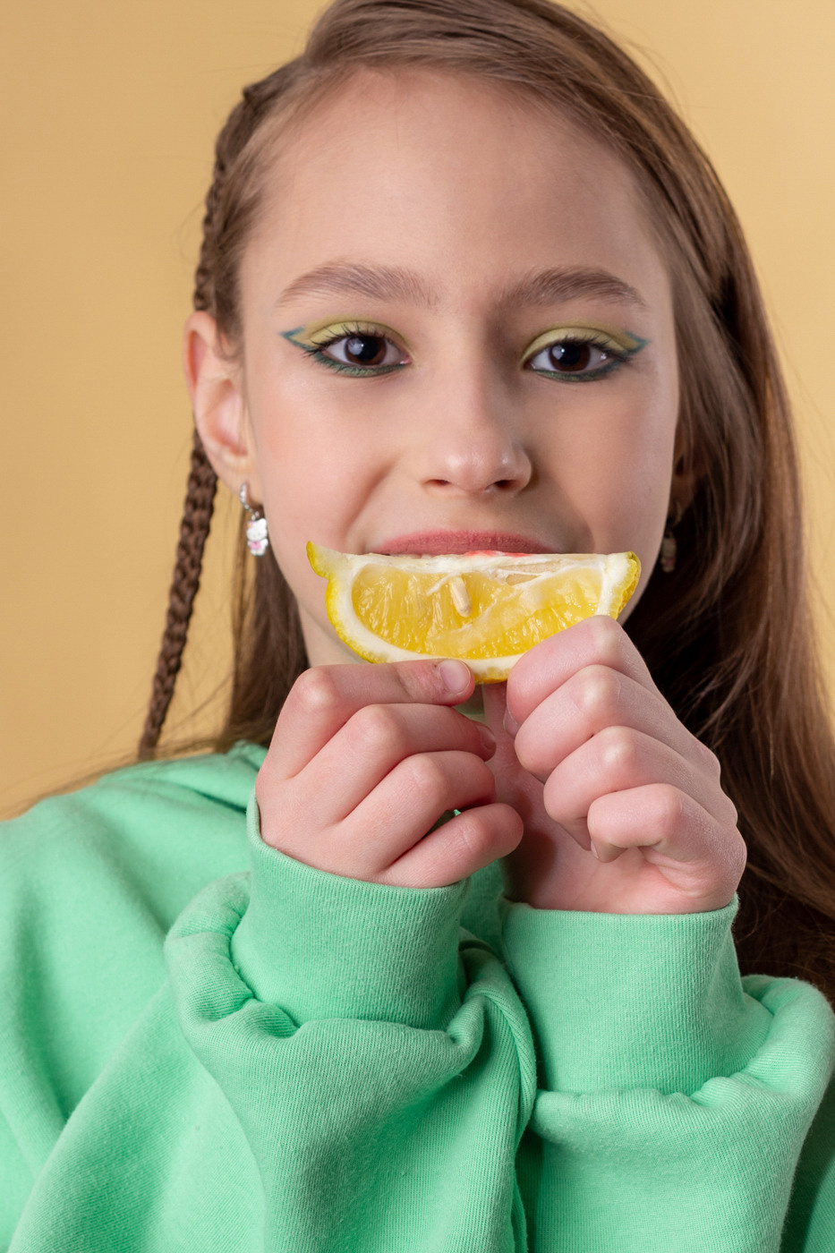 Фрукты и конфеты. Фотограф Екатерина Голицына