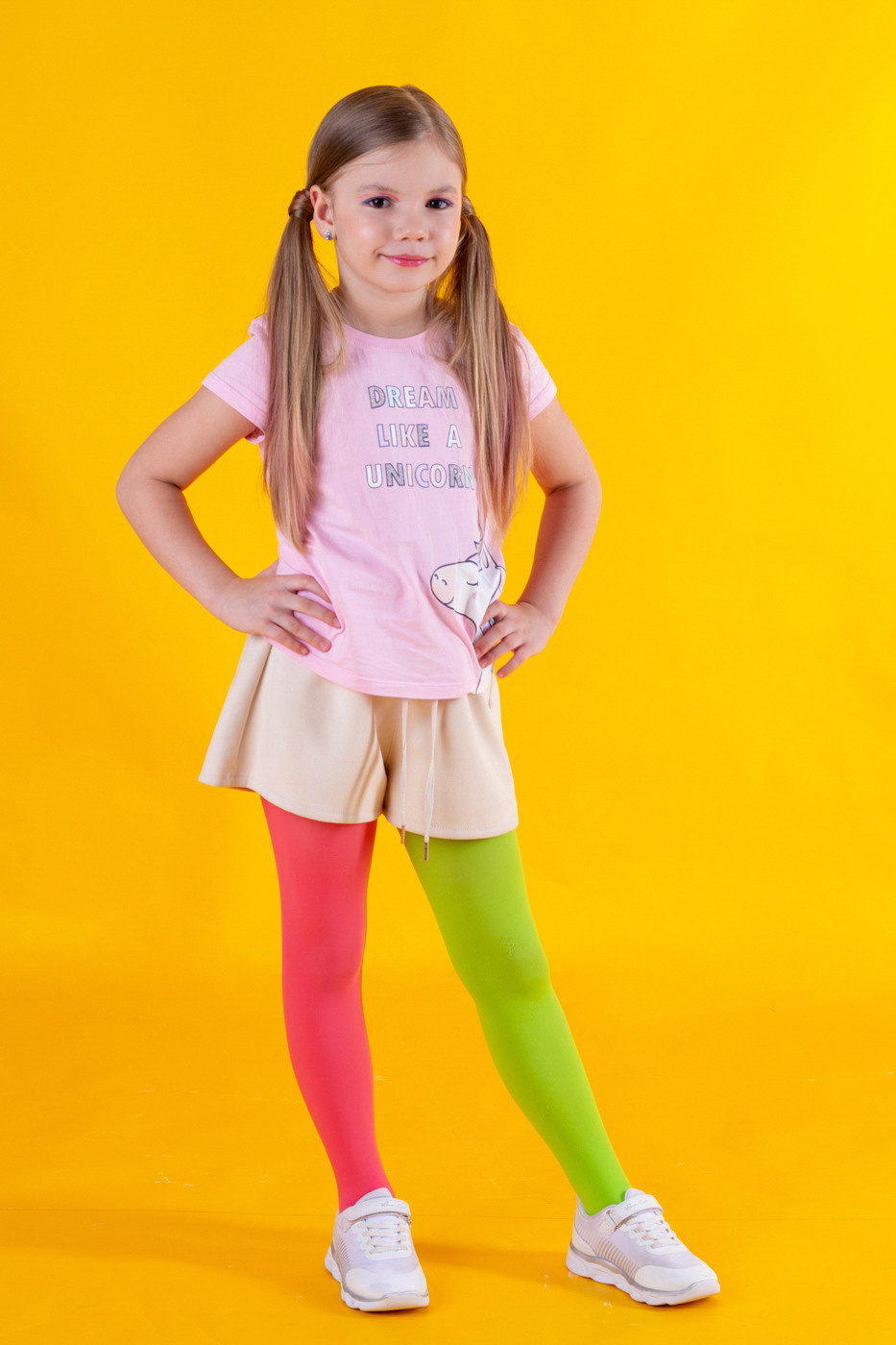 Фрукты и конфеты. Фотограф Екатерина Голицына