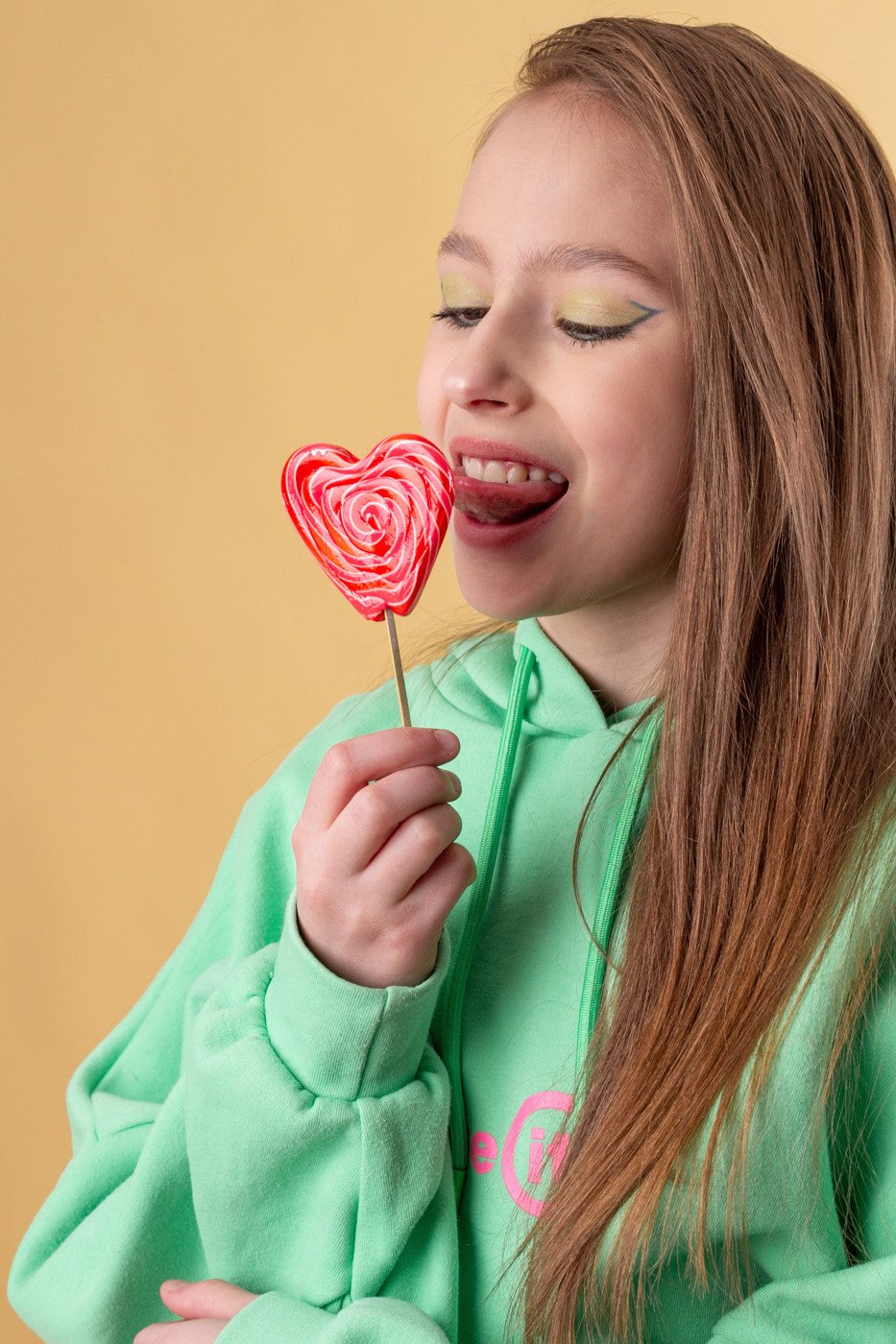 Фрукты и конфеты. Фотограф Екатерина Голицына