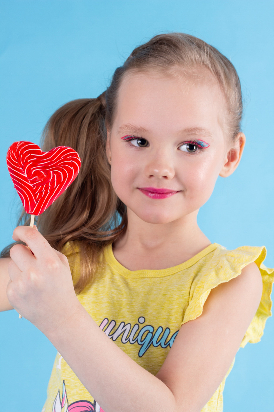 Фрукты и конфеты. Фотограф Екатерина Голицына