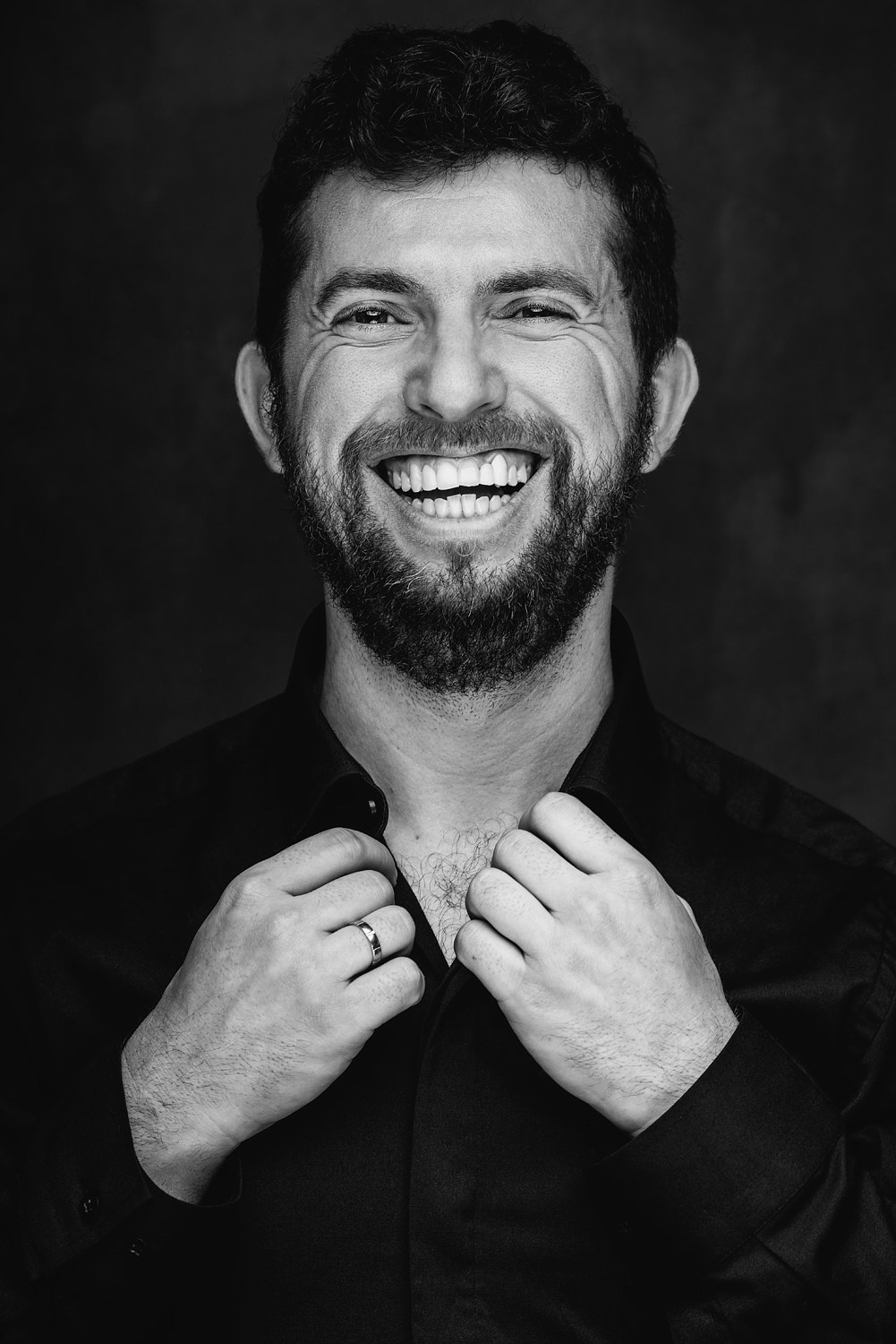 U-ray: Художественный чёрно-белый портрет. U-ray