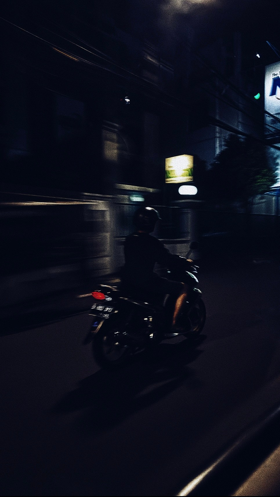 JAKARTA. Carolinetru