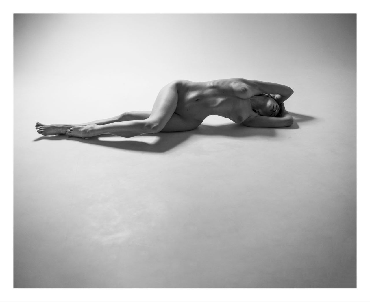 Обнаженная пластическая фотография. Мастерская Демченко