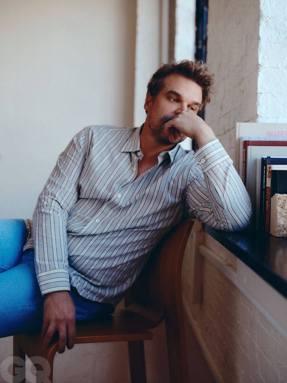 НОВЫЕ СЪЕМКИ В СТУДИИ — ОН (ПЛАН)