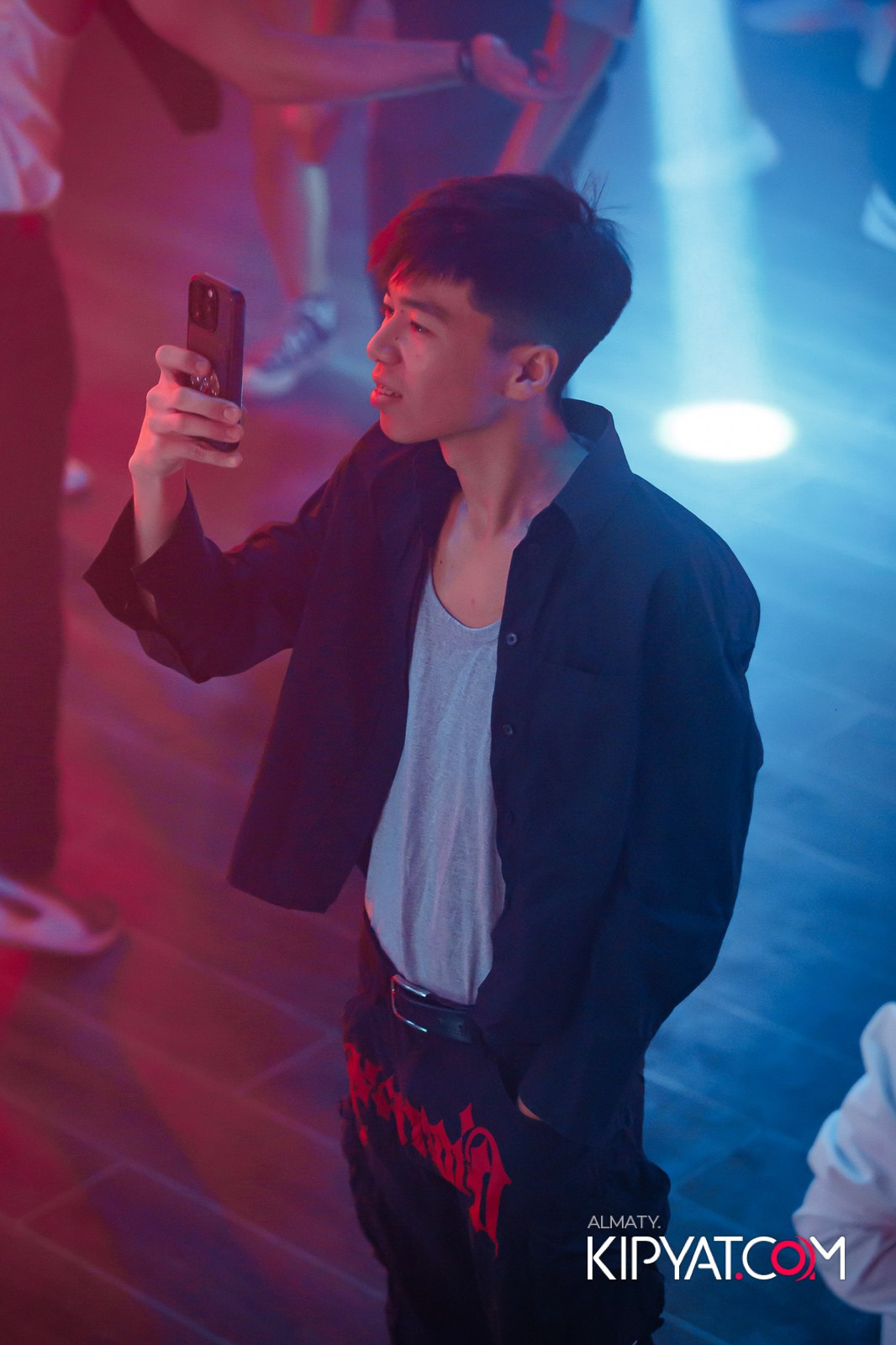 НОЧНОЙ КЛУБ ICON. КИПЯТКОМ АЛМАТЫ!