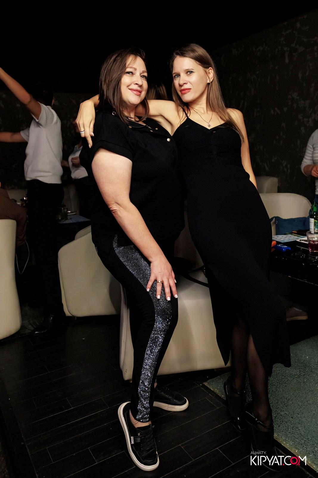 МУЗЫКАЛЬНОЕ ЛОТО В HIT RETRO. КИПЯТКОМ АЛМАТЫ!