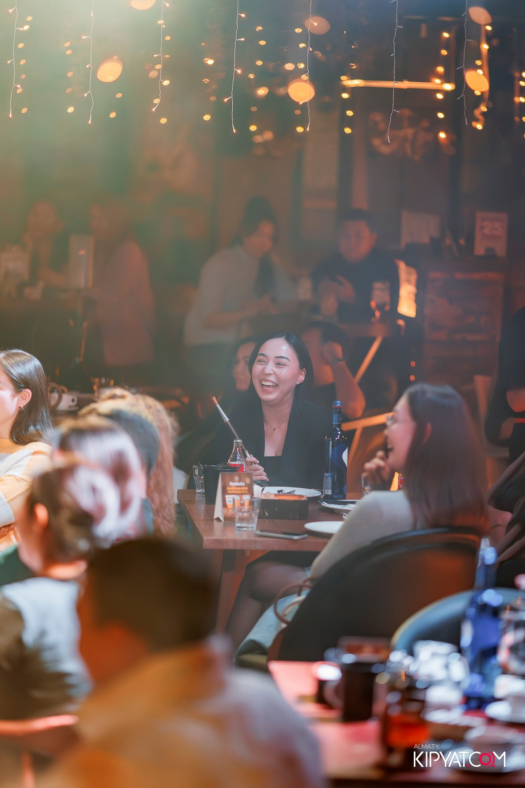 STAND UP КОНЦЕРТ АЛЕКСАНДРА МЕРКУЛЬ. КИПЯТКОМ АЛМАТЫ! Фотосъемка мероприятий в Алматы