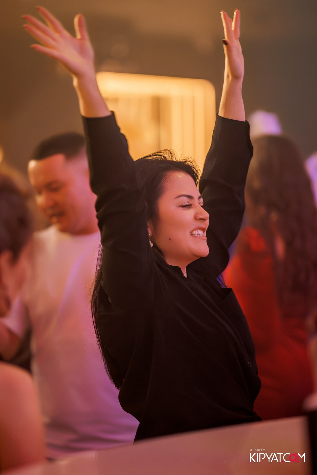 SANTA BARBARA. КИПЯТКОМ АЛМАТЫ!