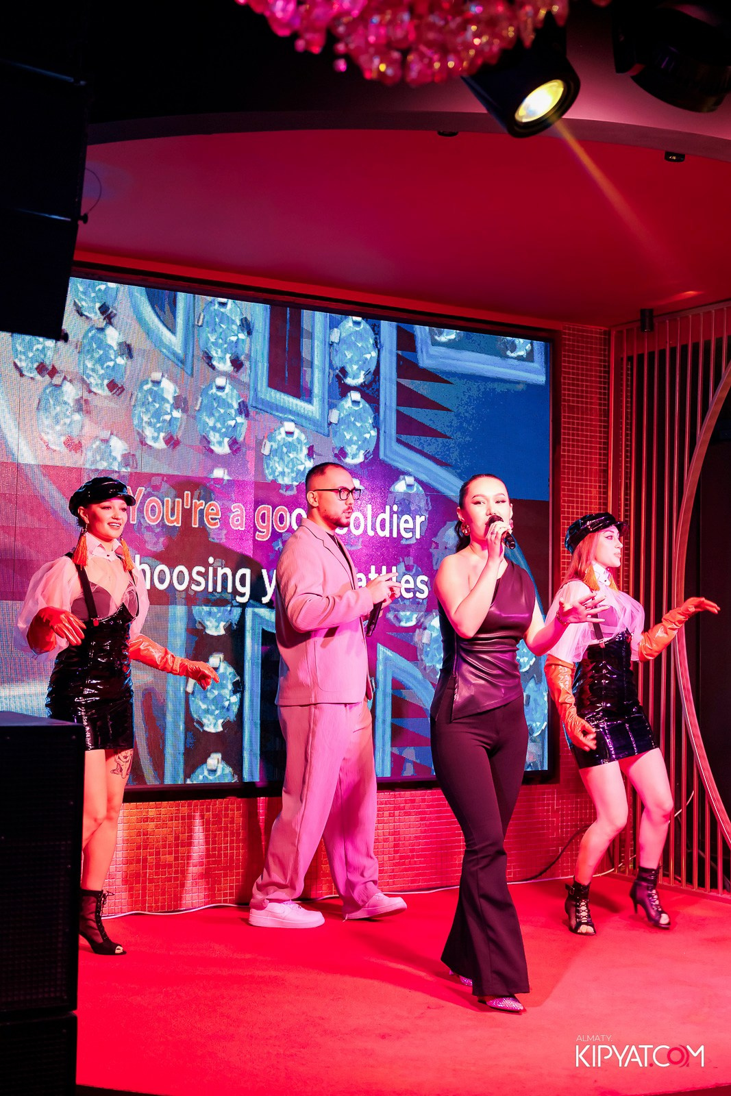 ЗАЯ, НА БИС. КИПЯТКОМ АЛМАТЫ! Фотосъемка мероприятий в Алматы