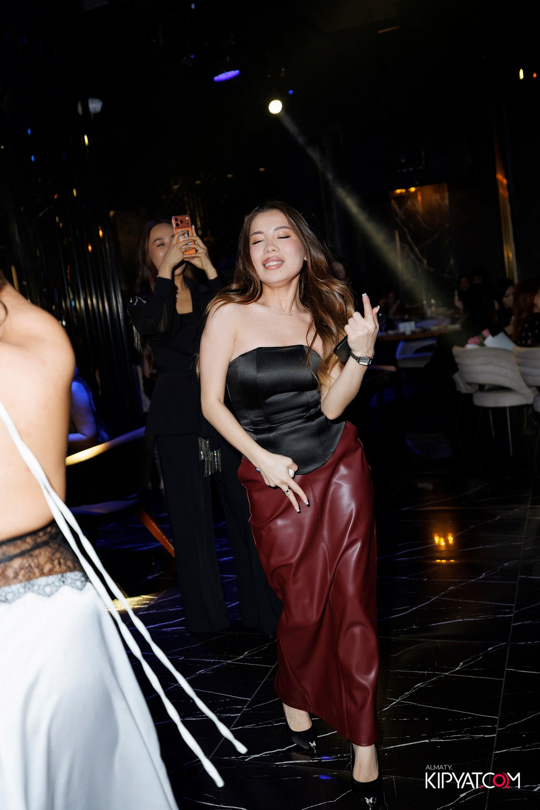 MOOD KARAOKE & TERRACE. КИПЯТКОМ АЛМАТЫ! Фотосъемка мероприятий в Алматы