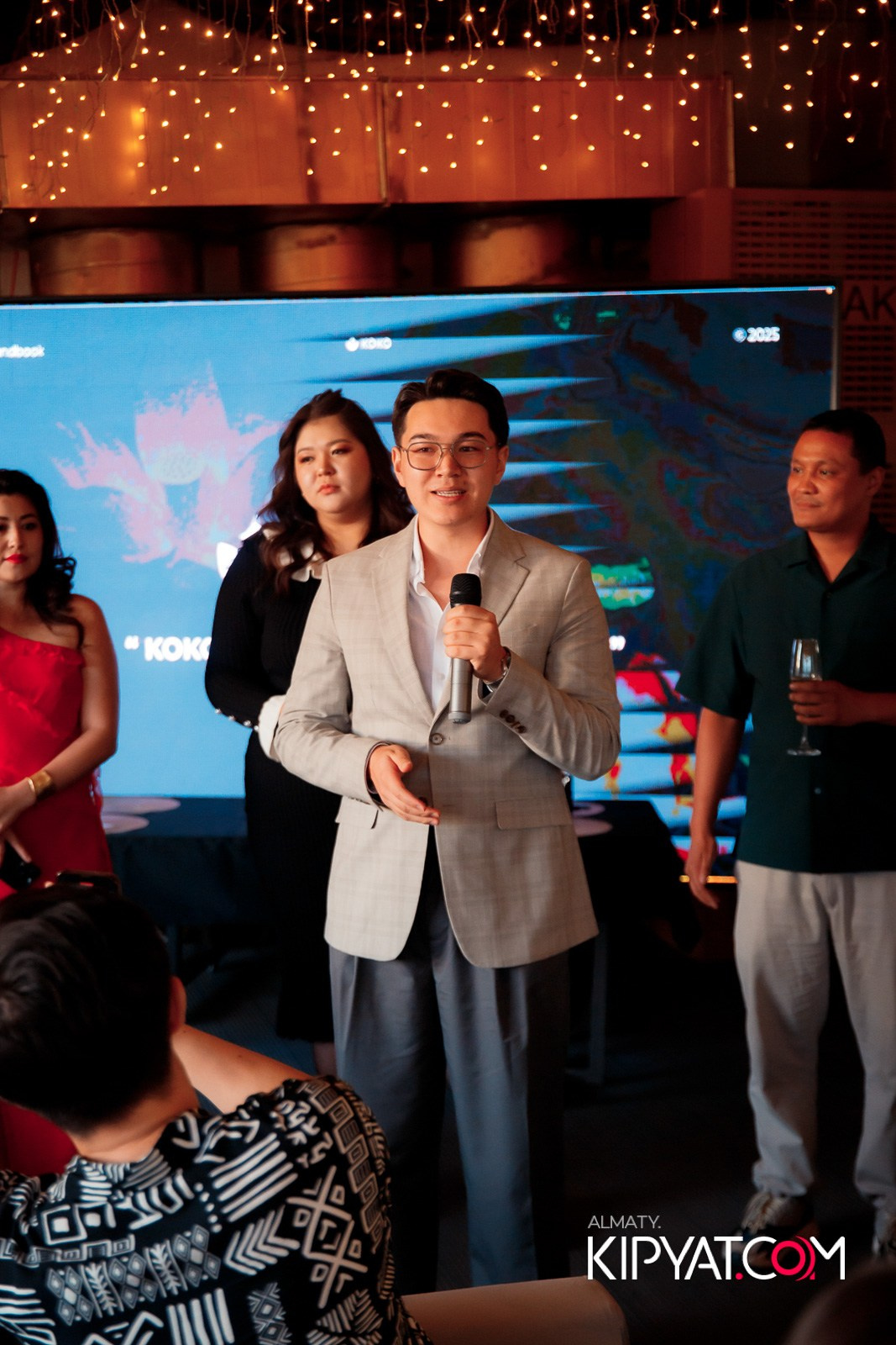 OBLAKO LOUNGE BAR. КИПЯТКОМ АЛМАТЫ!