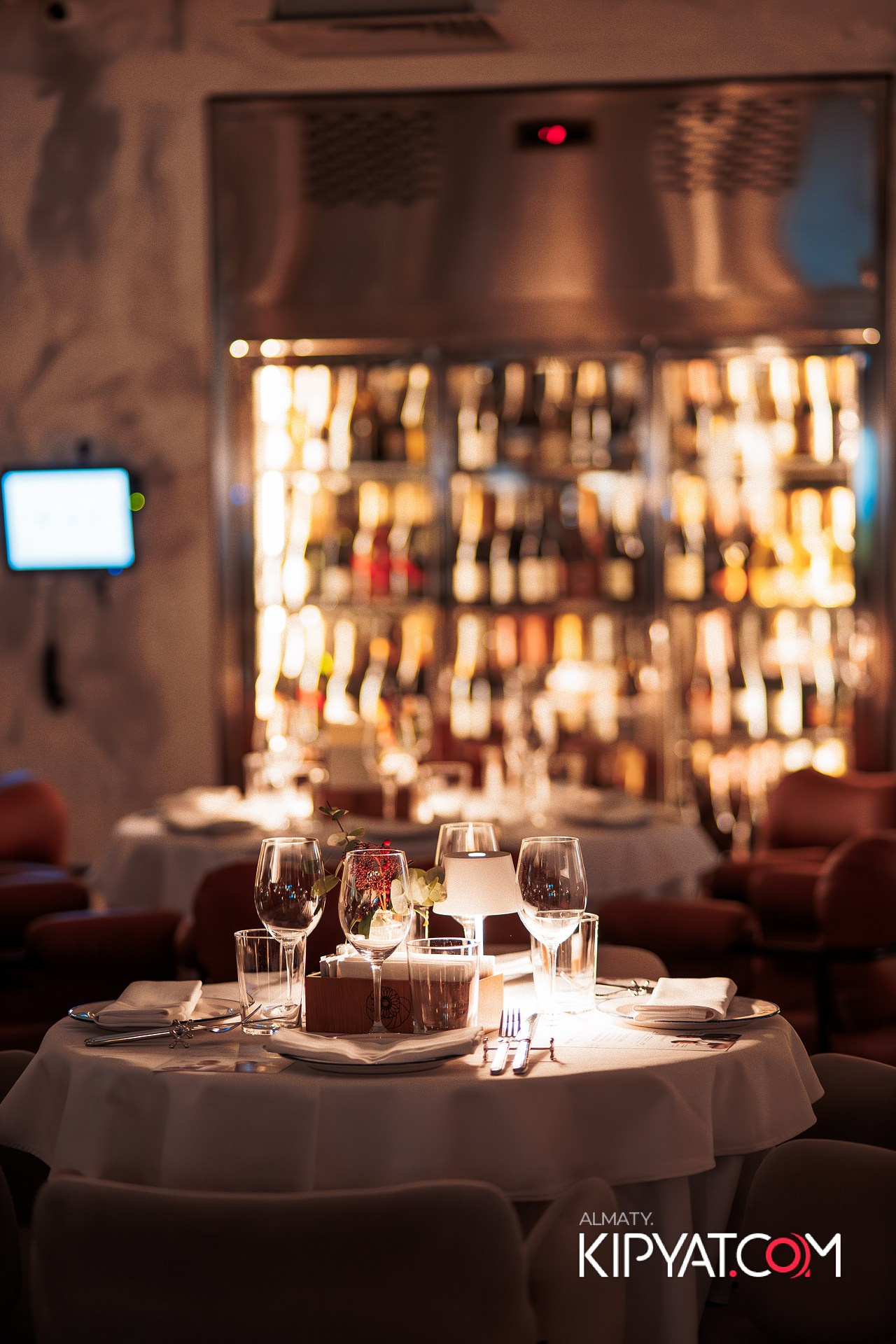 ЭКСКЛЮЗИВНЫЙ ГАСТРОНОМИЧЕСКИЙ УЖИН В 4 РУКИ В СОПРОВОЖДЕНИИ ВИН АБРАУ-ДЮРСО. КИПЯТКОМ АЛМАТЫ!