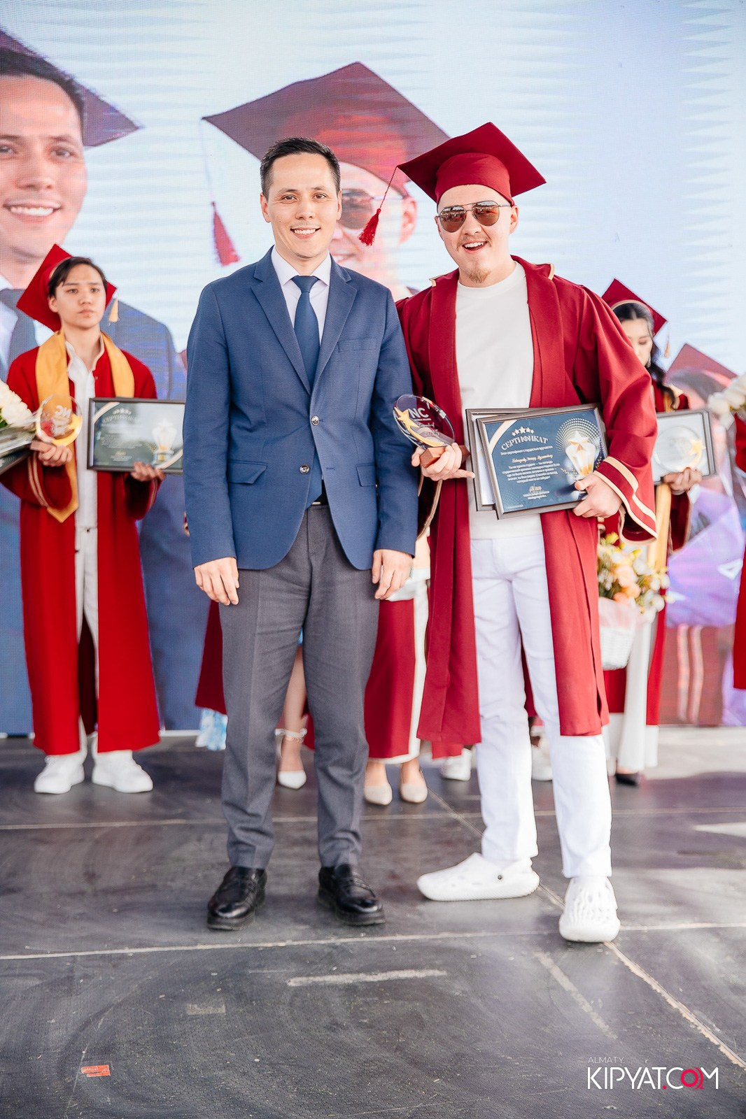 ВРУЧЕНИЕ ДИПЛОМОВ — НАРХОЗ КОЛЛЕДЖ. Part 4. КИПЯТКОМ АЛМАТЫ!