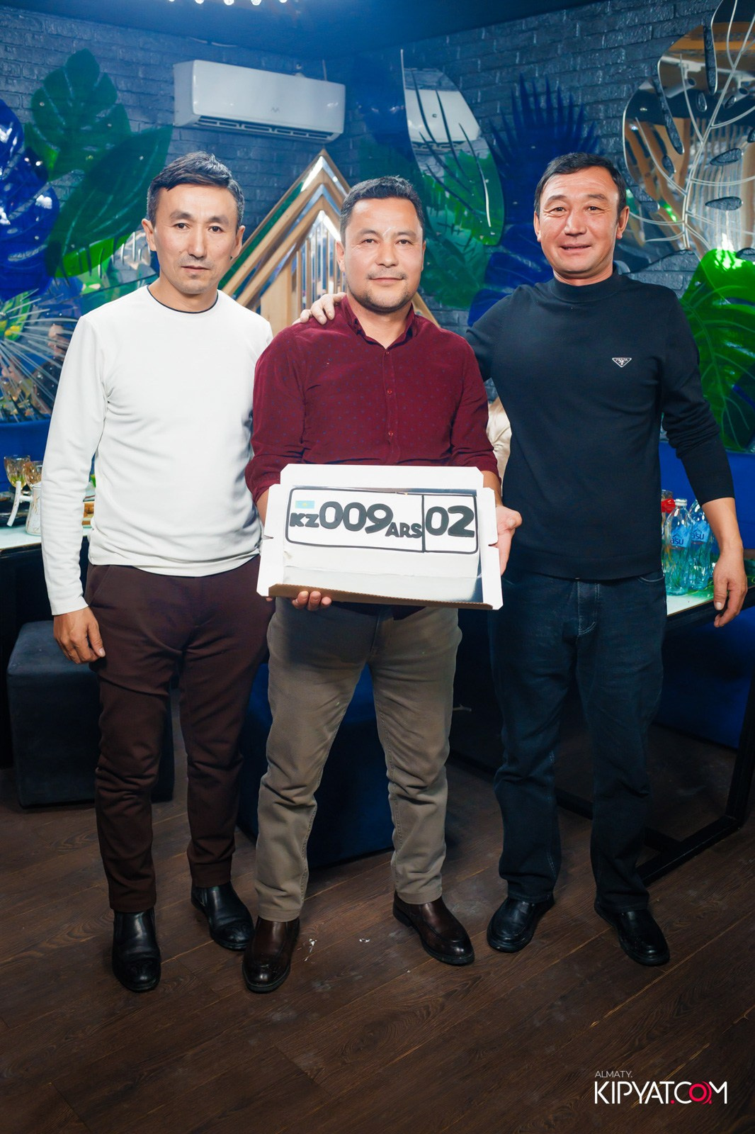 УХО И МЕДВЕДЬ НА ГАГАРИНА. КИПЯТКОМ АЛМАТЫ!