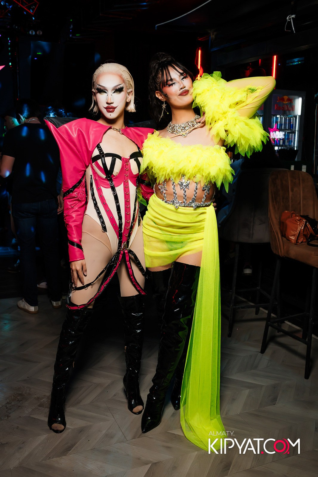 НОЧНОЙ КЛУБ ICON. КИПЯТКОМ АЛМАТЫ!