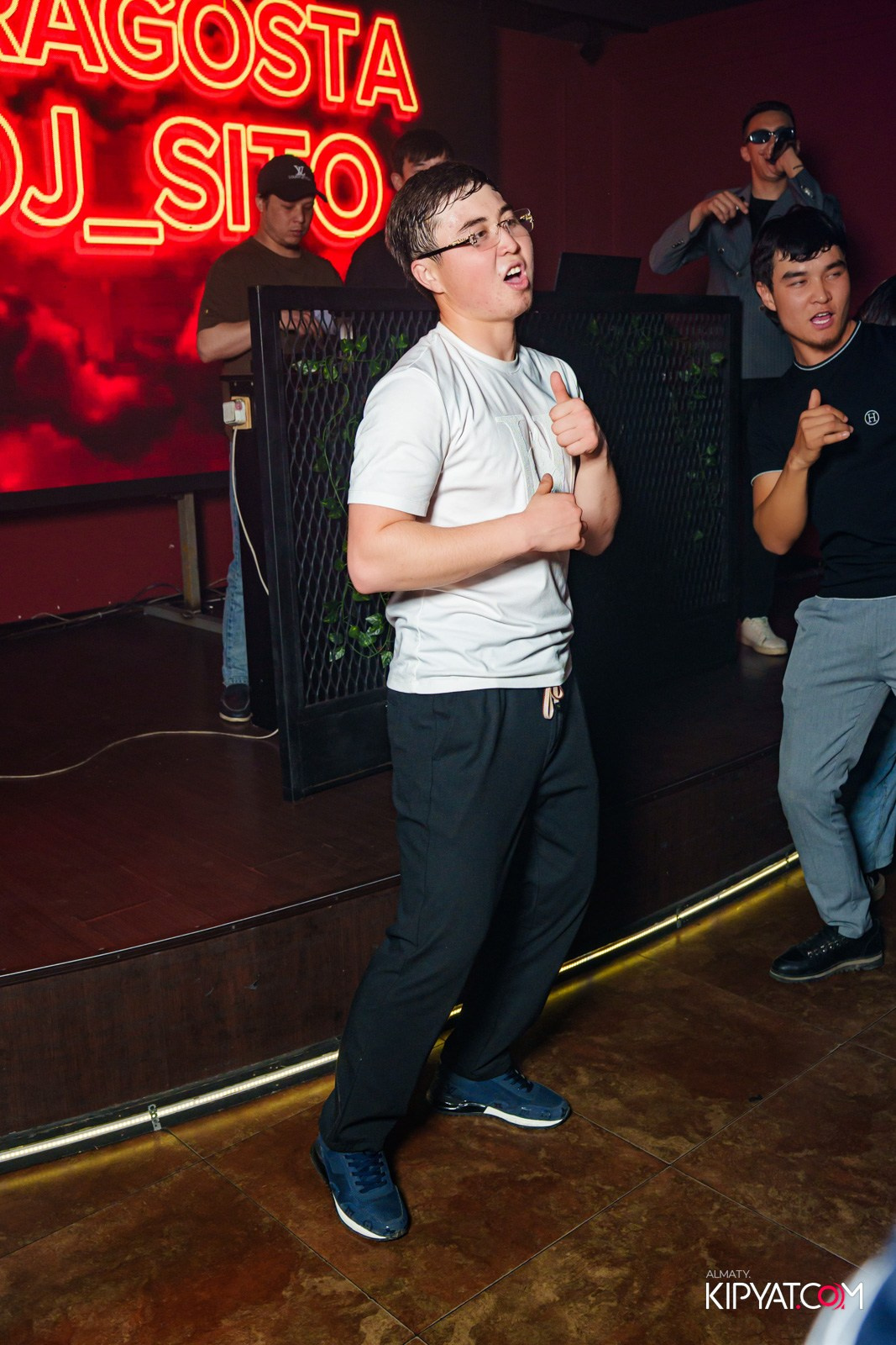 ARAGOSTA. КИПЯТКОМ АЛМАТЫ!