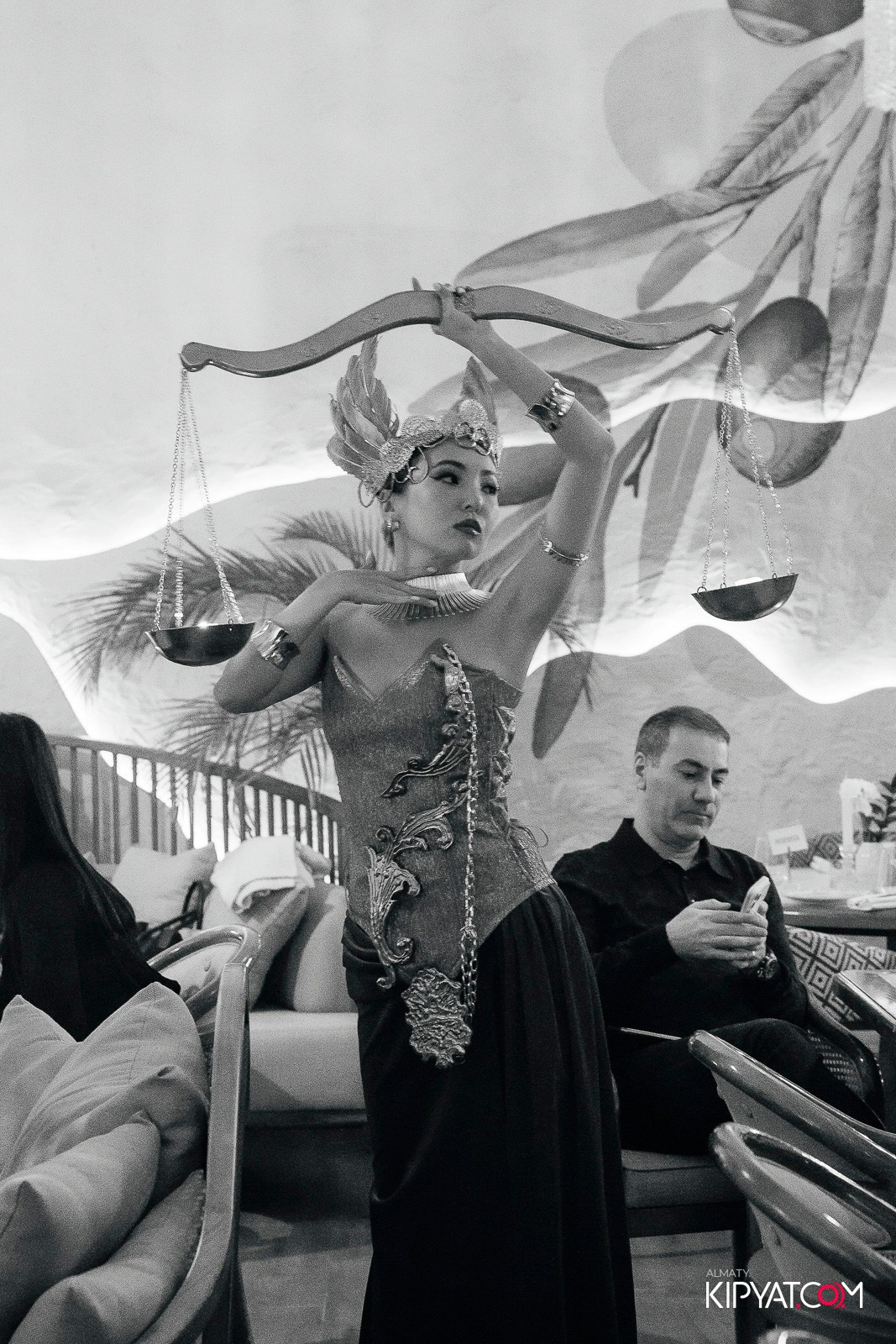 ДЕНЬ РОЖДЕНИЯ РЕСТОРАНА AIZA NEO BISTRO — НАМ 2 ГОДА. КИПЯТКОМ АЛМАТЫ! Фотосъемка мероприятий в Алматы