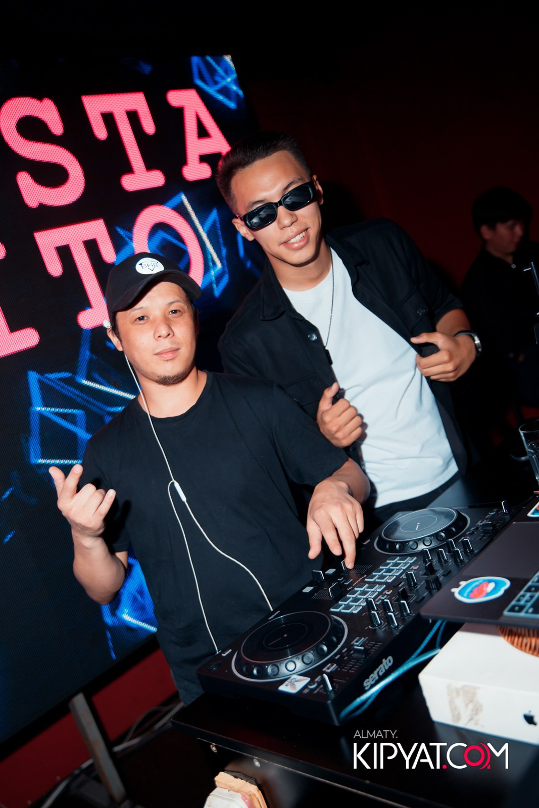 ARAGOSTA DISCO BAR. КИПЯТКОМ АЛМАТЫ!