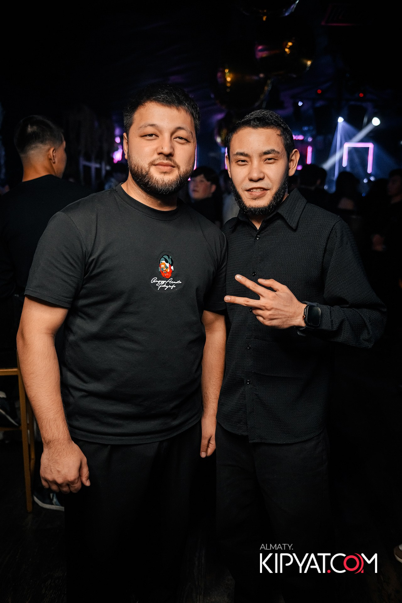 UYAT EMES BAR. КИПЯТКОМ АЛМАТЫ!