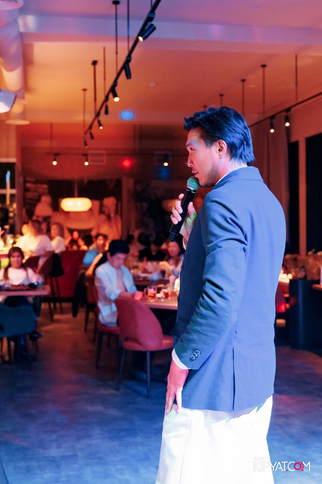 ALEM В PINTA НА ТУЛЕБАЕВА. КИПЯТКОМ АЛМАТЫ!