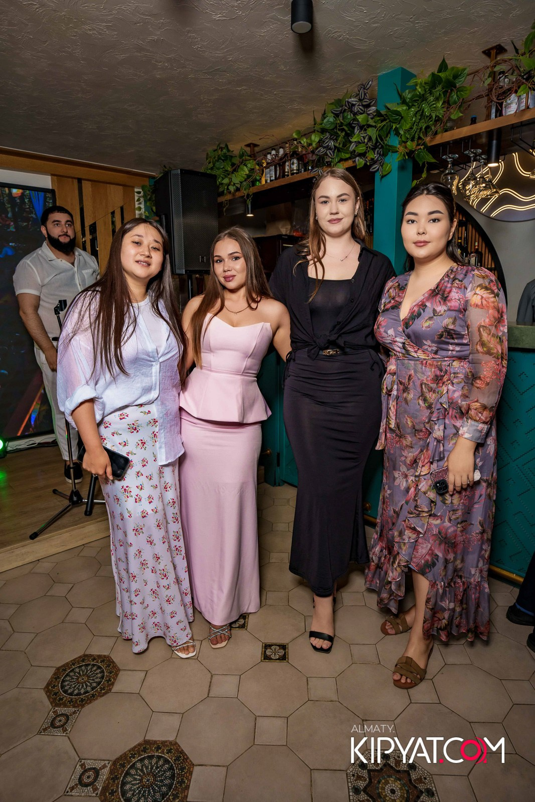 MODI RESTORANCHIK. КИПЯТКОМ АЛМАТЫ!