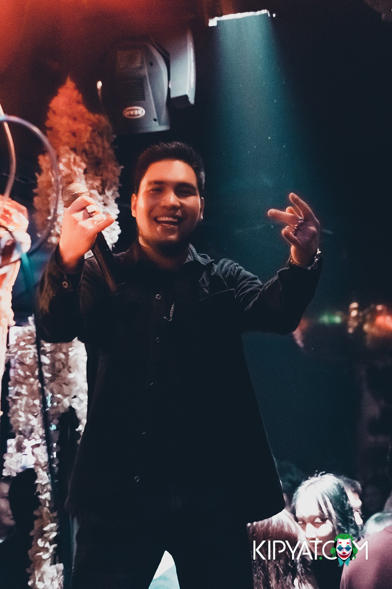 UYAT EMES BAR. КИПЯТКОМ АЛМАТЫ!