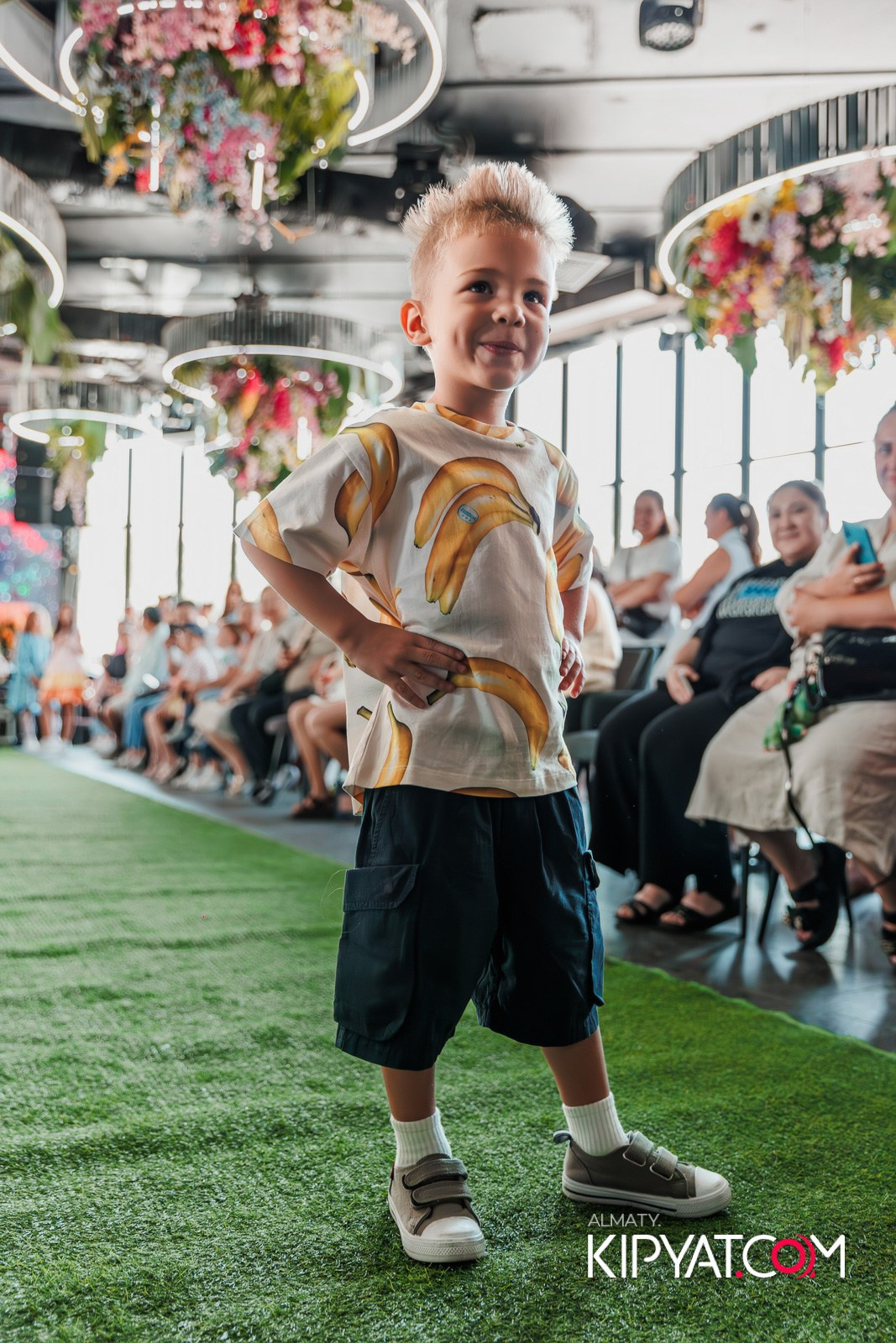 PROM KIDS FASHION SHOW. КИПЯТКОМ АЛМАТЫ!