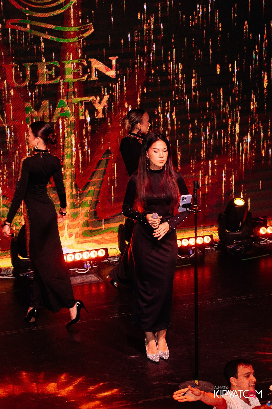 QUEEN. КИПЯТКОМ АЛМАТЫ!