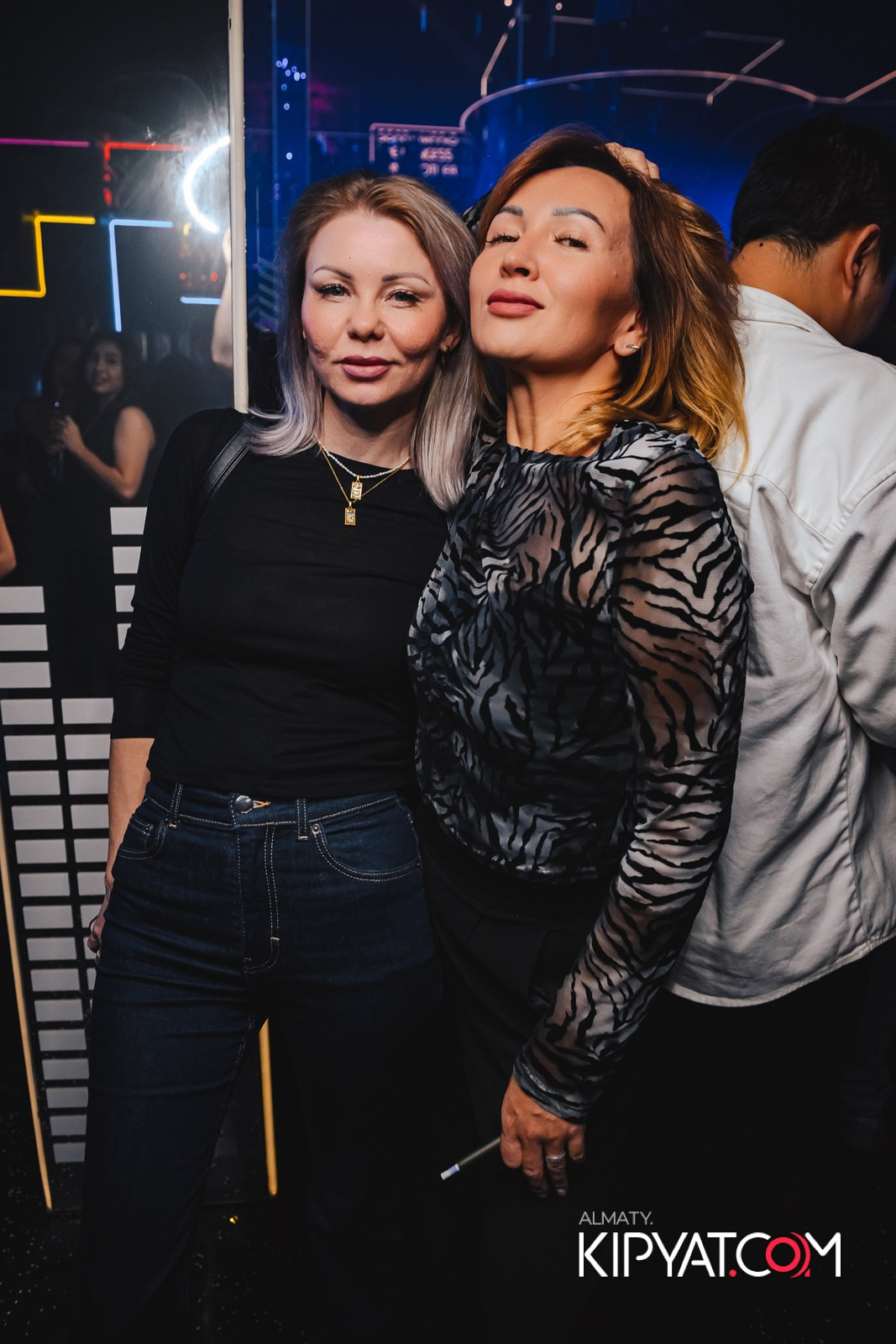 SANTA BARBARA — ВЫСТУПЛЕНИЕ ОЛЬГИ СЕРЯБКИНОЙ. КИПЯТКОМ АЛМАТЫ!