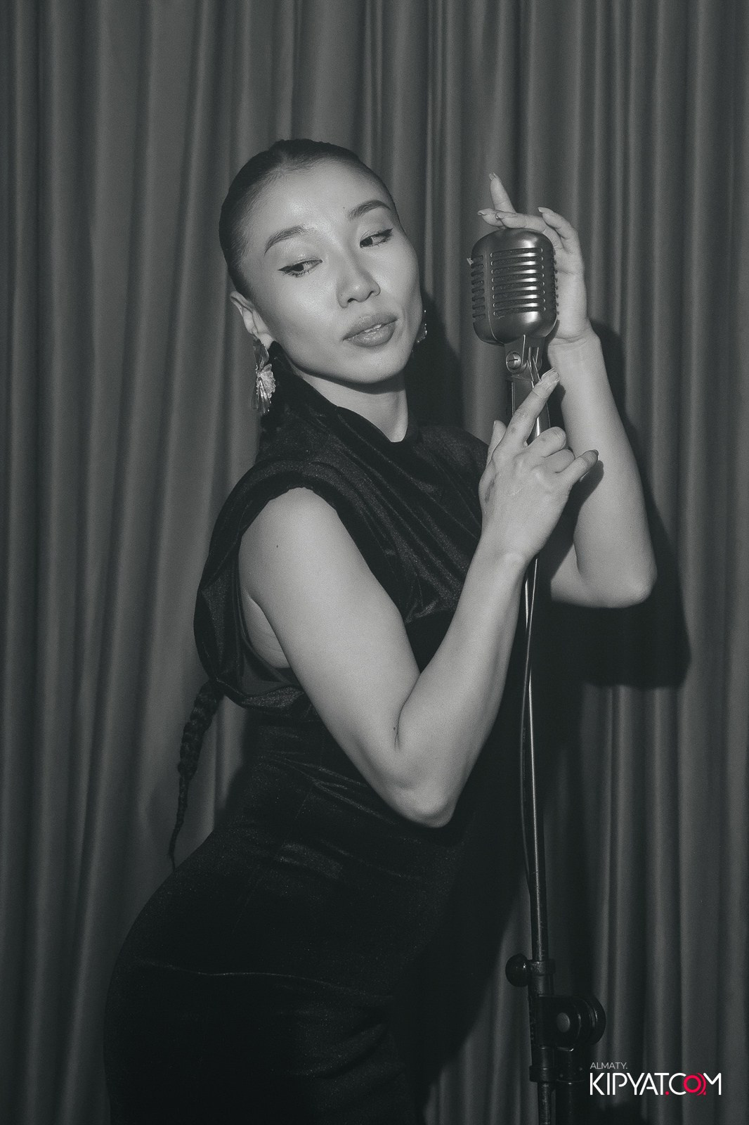 LAUREATE GRAND CAFÉ. КИПЯТКОМ АЛМАТЫ!