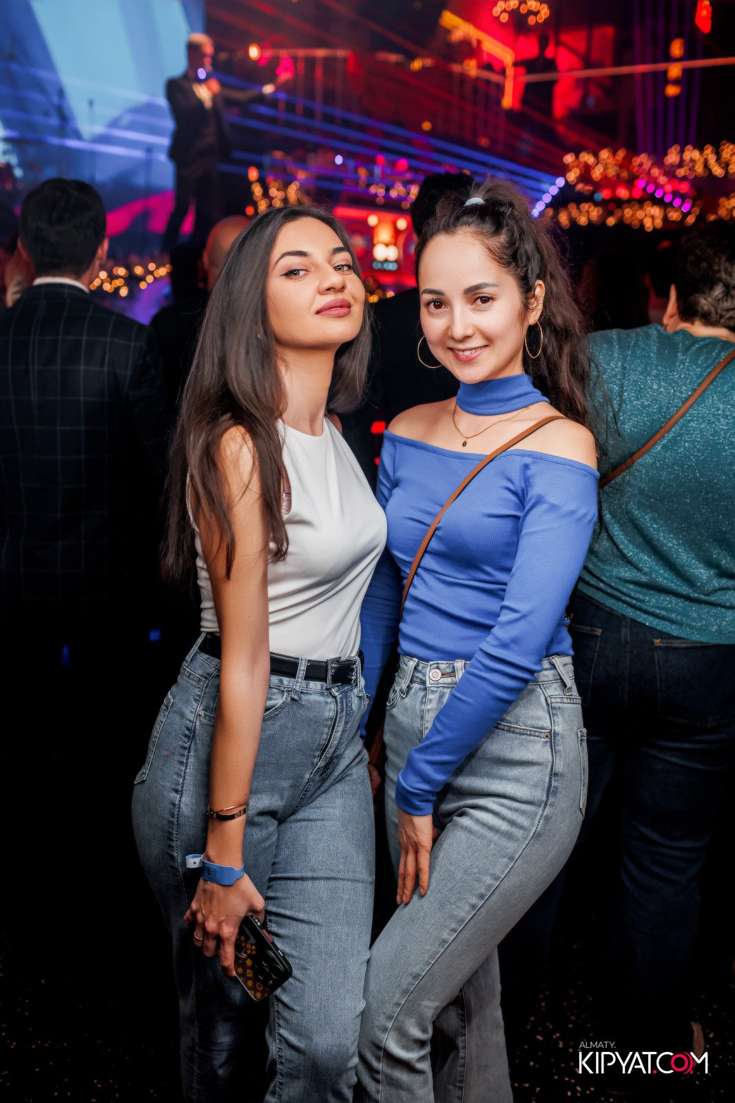 BEAUTY ЁЛКА SANTA BARBARA SPECIAL GUEST ГРУППА MILLENIUM 5 ТРИБЬЮТ ШОУ. КИПЯТКОМ АЛМАТЫ! Фотосъемка мероприятий в Алматы