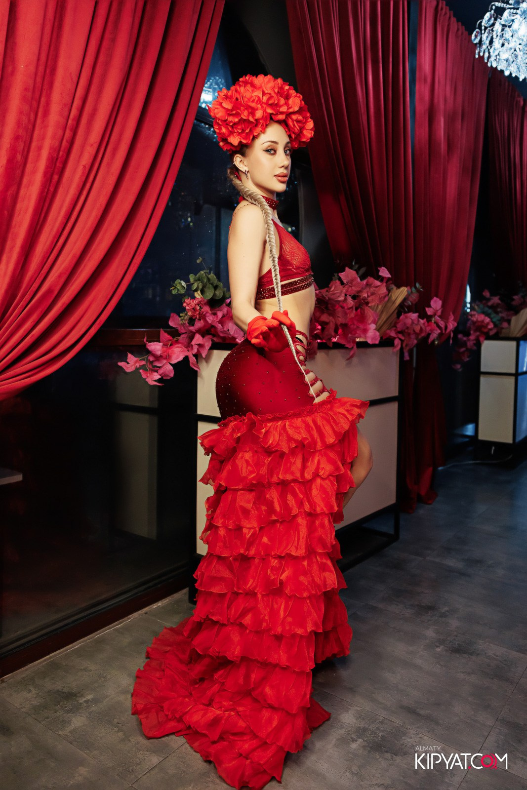 ЗАЯ, НА БИС. КИПЯТКОМ АЛМАТЫ!