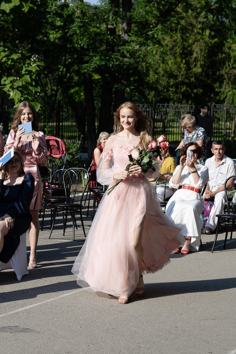 Фотосъёмка выпускного в школе. Свадебный фотограф, фотосъемка в Крыму, Севастополе, Симферополе, Ялте